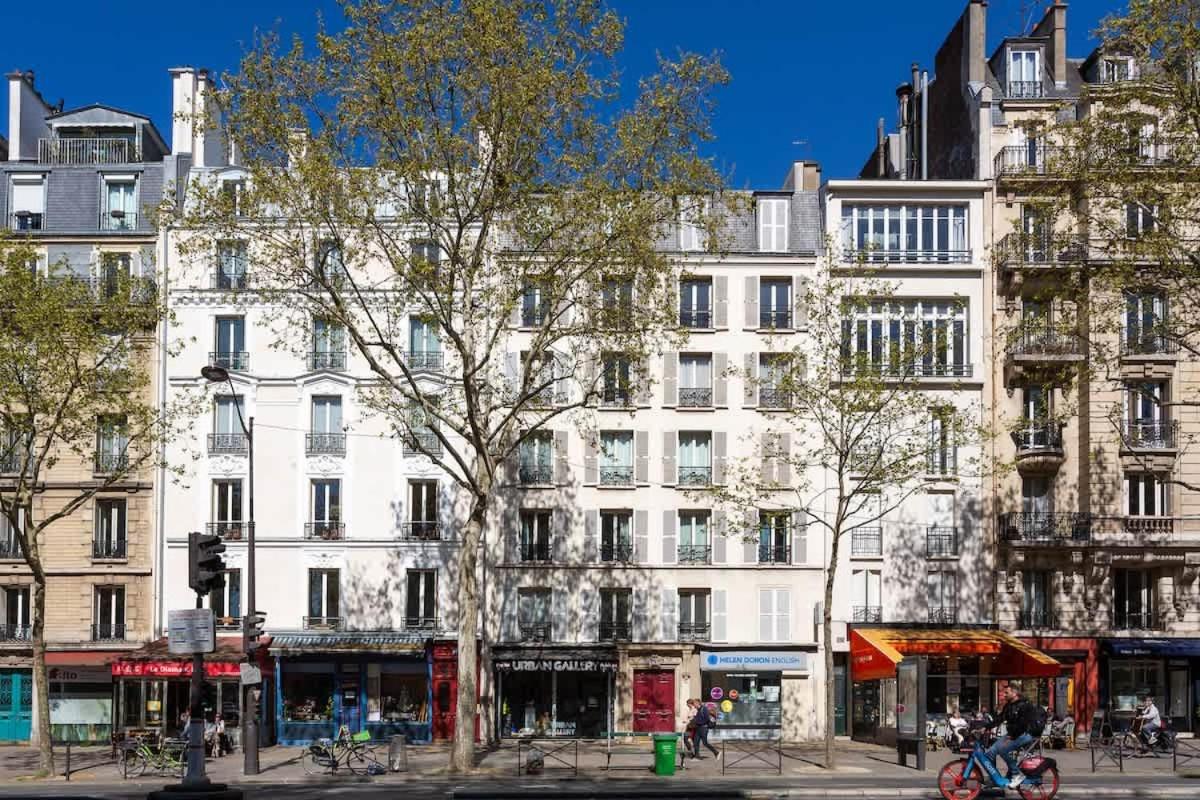 Rive Gauche Light And Elegance